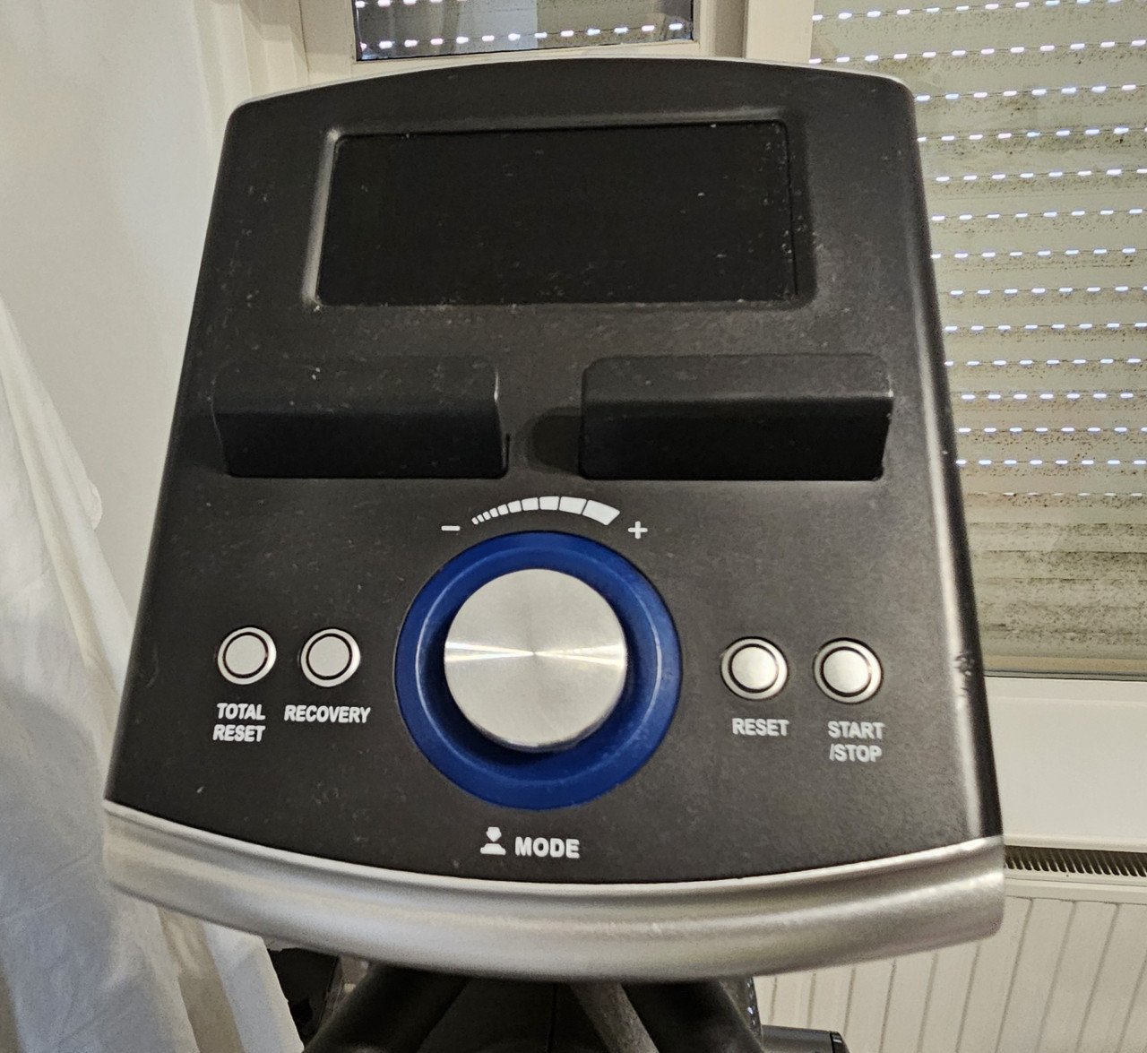 Crosstrainer Cardiostrong EX70