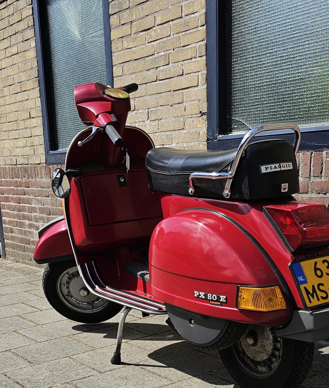 Vespa  px80