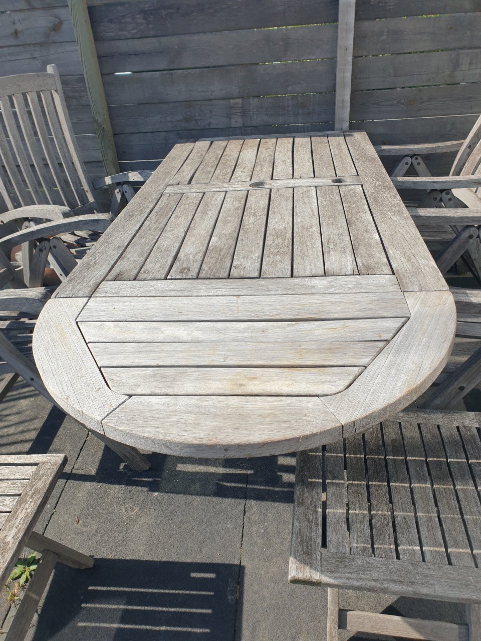 Hardhouten 7-delig tuinset