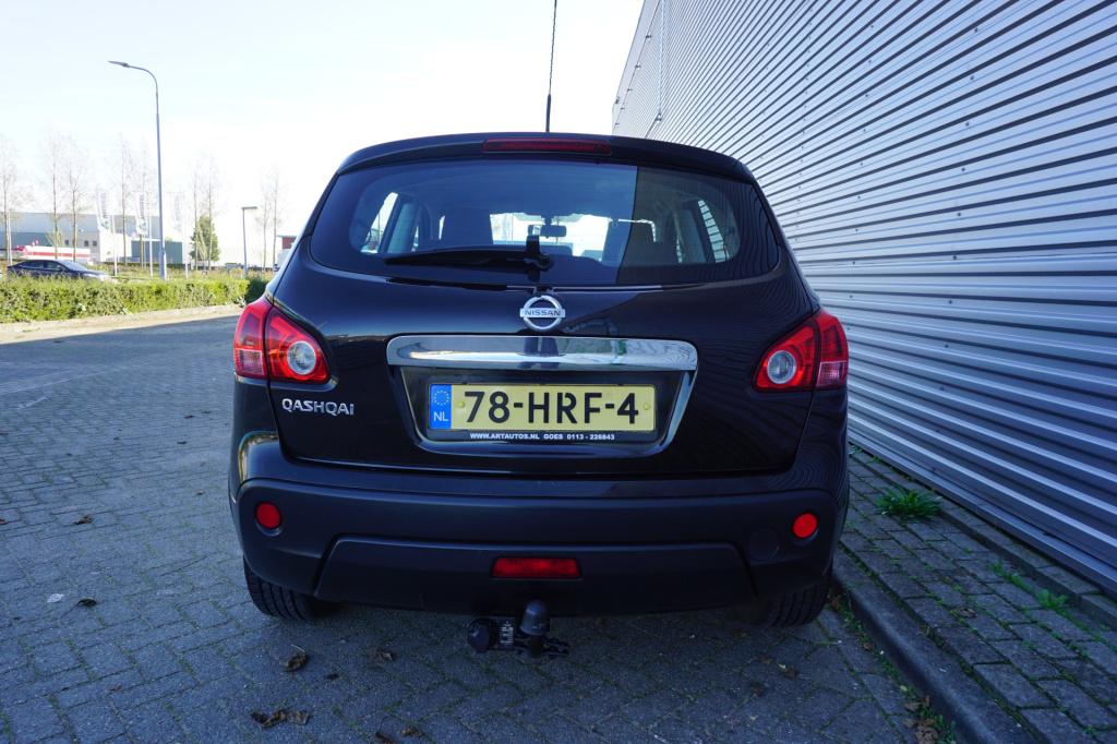 Nissan Qashqai 1.6 visia airco / cruise / elektr. ramen / trekhaak / lm vel
