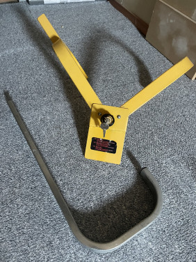 Wielklem voor caravan, aanhanger of auto