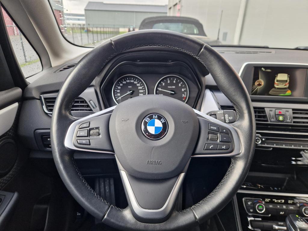 BMW 2-serie active tourer 218i essential