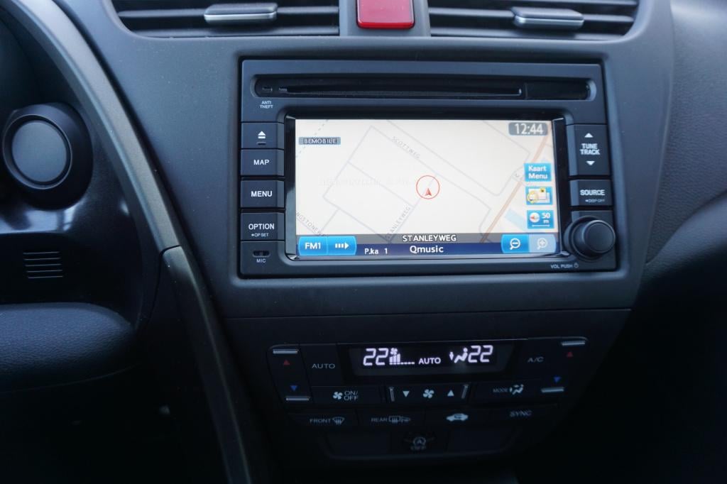 Honda Civic 1.8 sport navi / climate / trekhaak / led / lm velgen