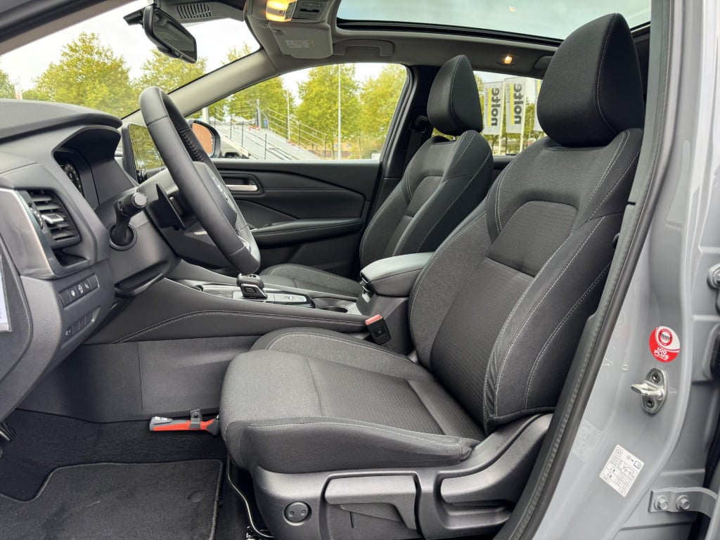 Nissan Qashqai 1.3 mhev xtronic premiere edition incl. trekhaak!