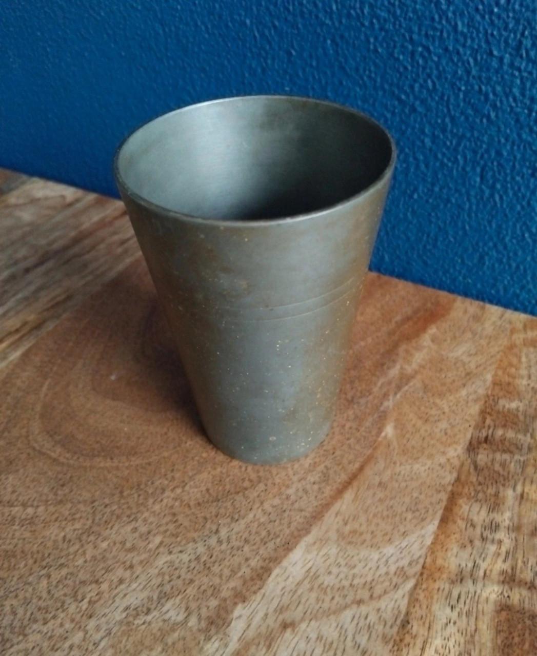 Antiek Tin Bekers / Urn / Kamerkandelaar