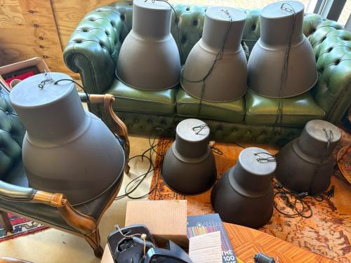 7 stuks Hektar lampen Ikea, 4 grote 3 kleine. 75,- het hele set!!