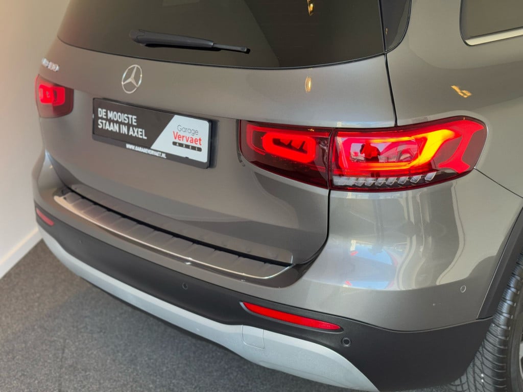 Mercedes-Benz Glb 180 business solution