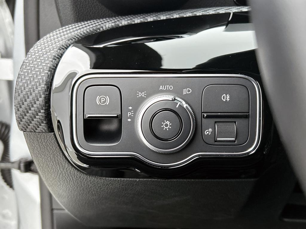 Mercedes-Benz A-Klasse 160 style | handgeschakeld | led verlichting | achte