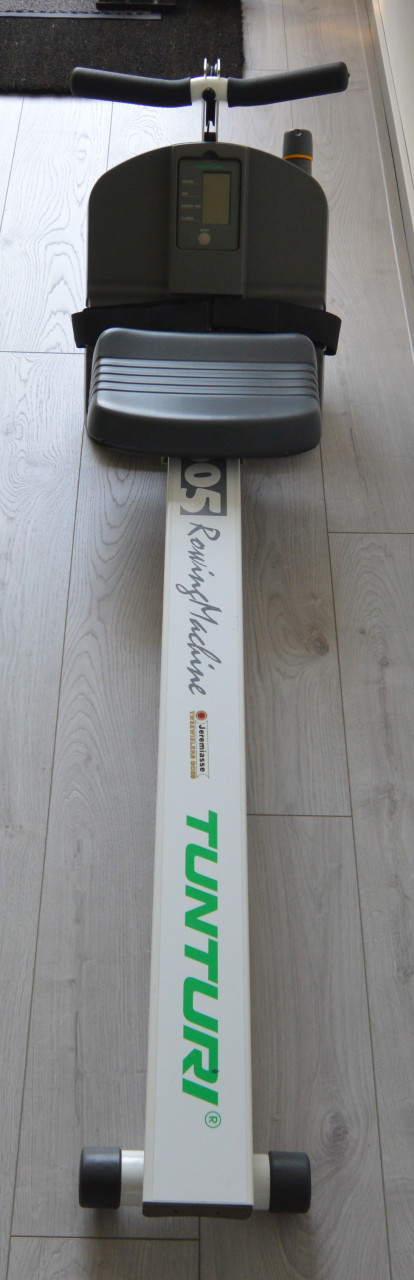 Tunturi R605 (rowing machine, roeimachine, roeitrainer)
