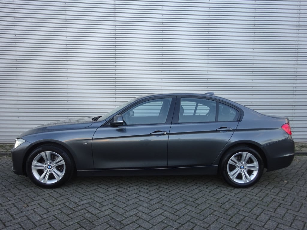 BMW 3-serie 316i high executive automaat 1e eigenaar / automaat / xenon / l