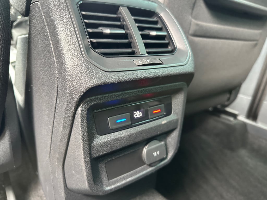 Volkswagen Tiguan 1.5 tsi act 150pk r-line | virtual cockpit | camera | erg