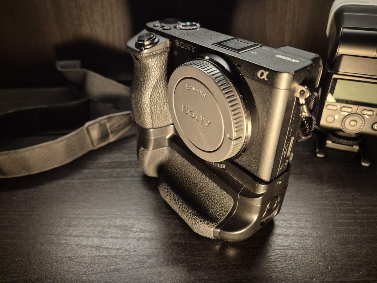 Sony a6500 met SEL18105