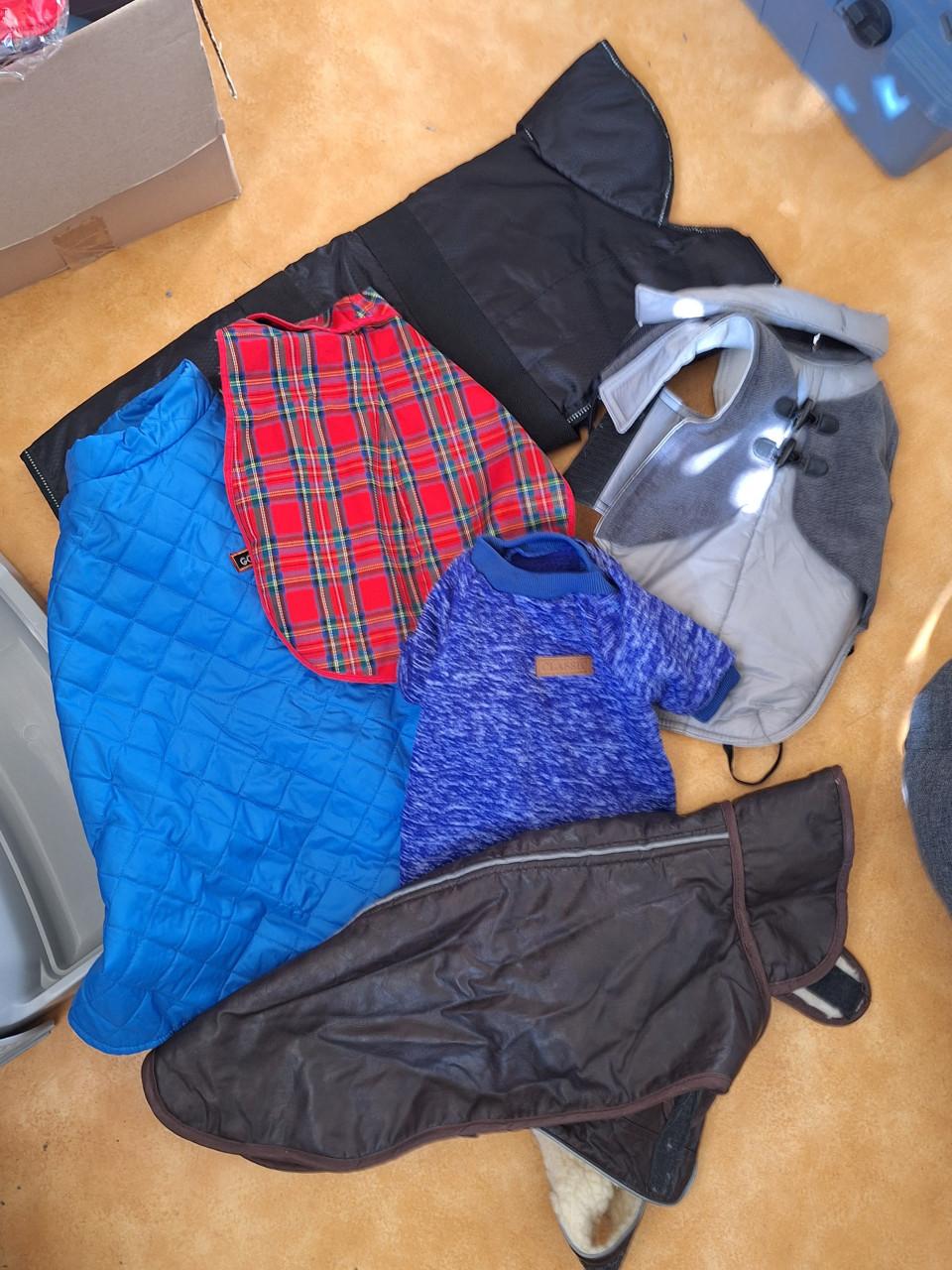 Diverse (warme) hondenjasjes