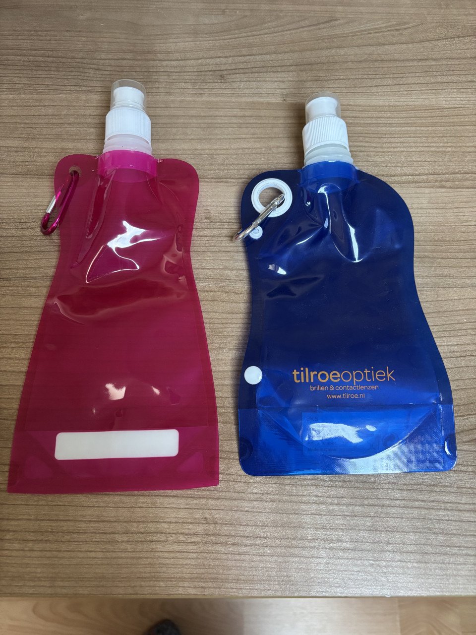 Drinkflesje met clip voor onderweg
