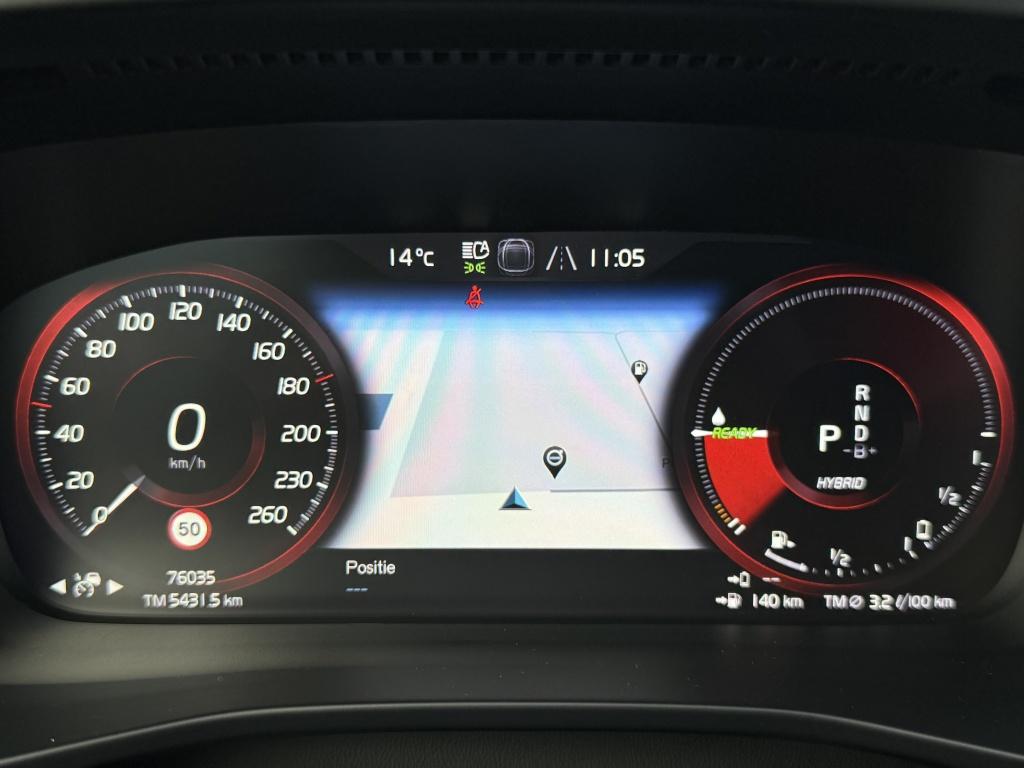 Volvo XC40 t5 262pk recharge r-design| adap.cruise| trekhaak| camera| elek.