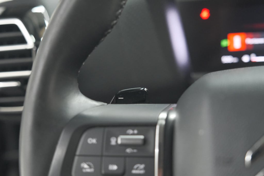 Citroen C4 puretech 130 eat8 shine | camera | dodehoekdetectie | head-up di