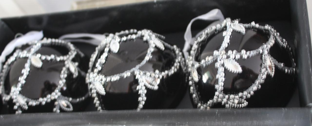 Set van 3 glazen kerstbalen met zilveren decoratie