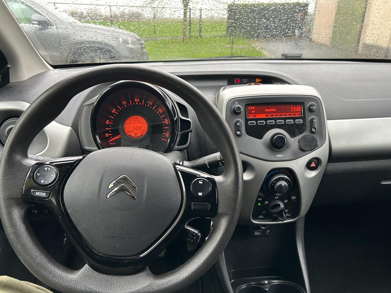 Citroën C1 1.0, 5-DRS, 2015 incl. set winterbanden/wielen