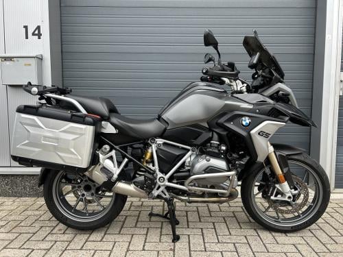 Bomvolle BMW R1200GS LC uit 2017 met 73dkm, 1e eigenaar + historie €10500,-