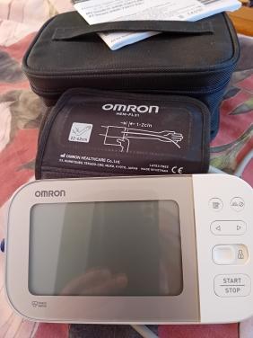 Omron bloeddrukmeter