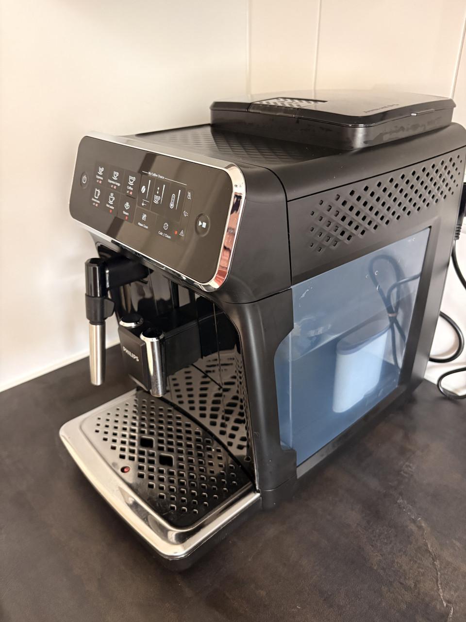 Philips EP3221/40 volautomatische koffiemachine