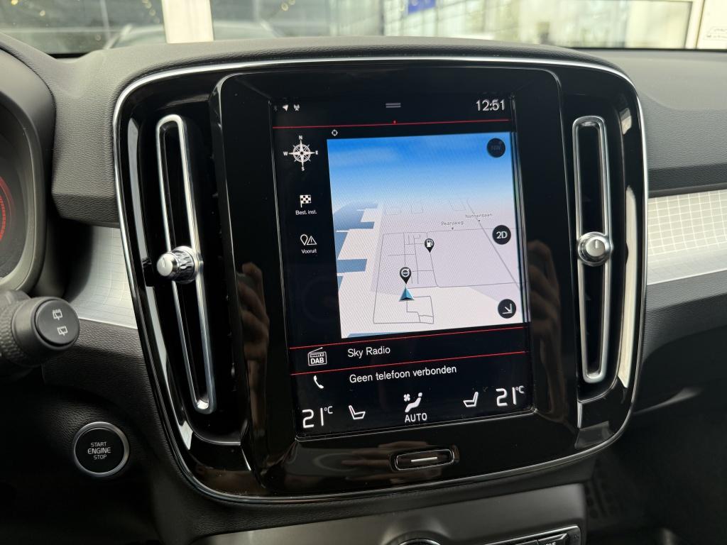 Volvo XC40 t2 129pk aut8 momentum pro| adap.cruise| camera| standkachel| st