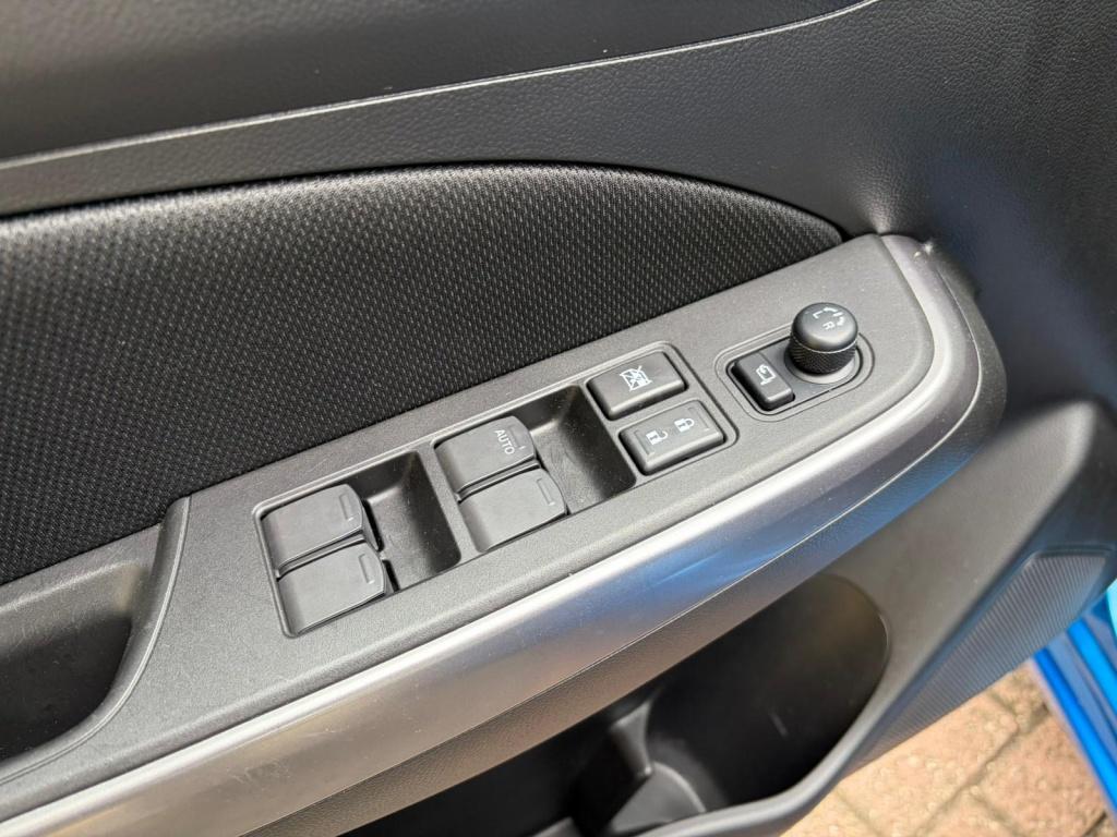 Suzuki Swift 1.2 style smart hybr