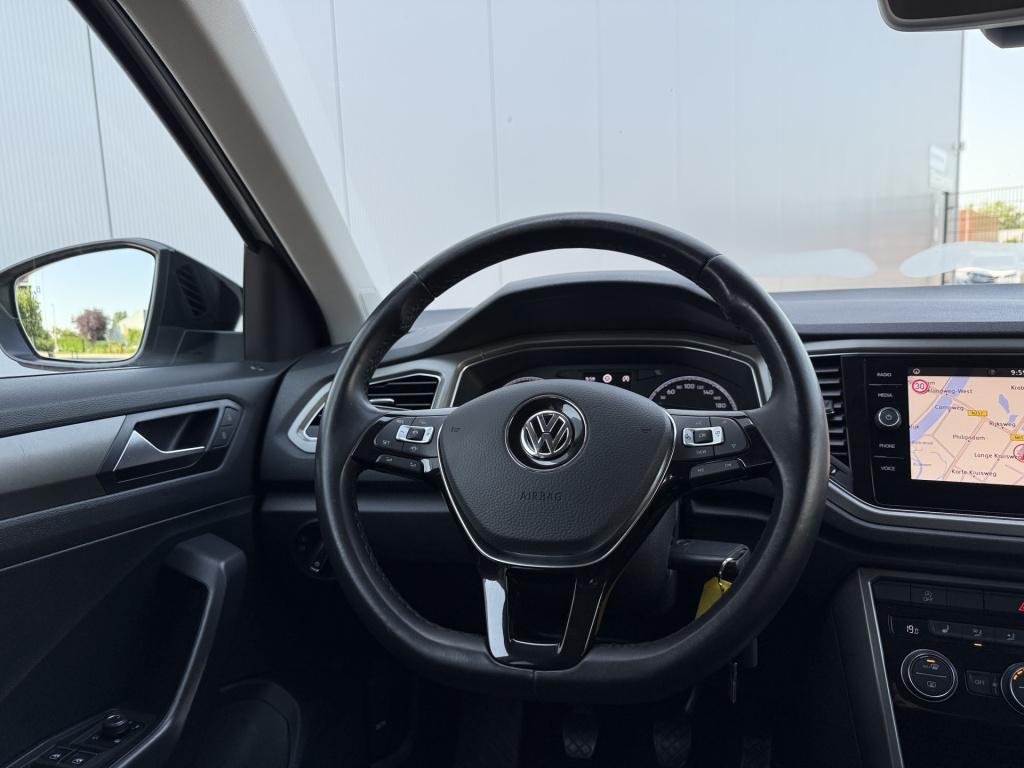 Volkswagen T-roc 1.0 tsi style 116pk | full led | carplay
