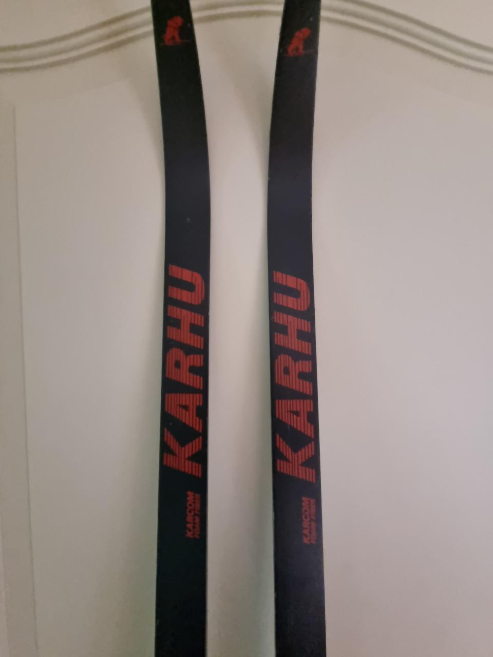 3 paar langlaufski's zo goed als nieuw