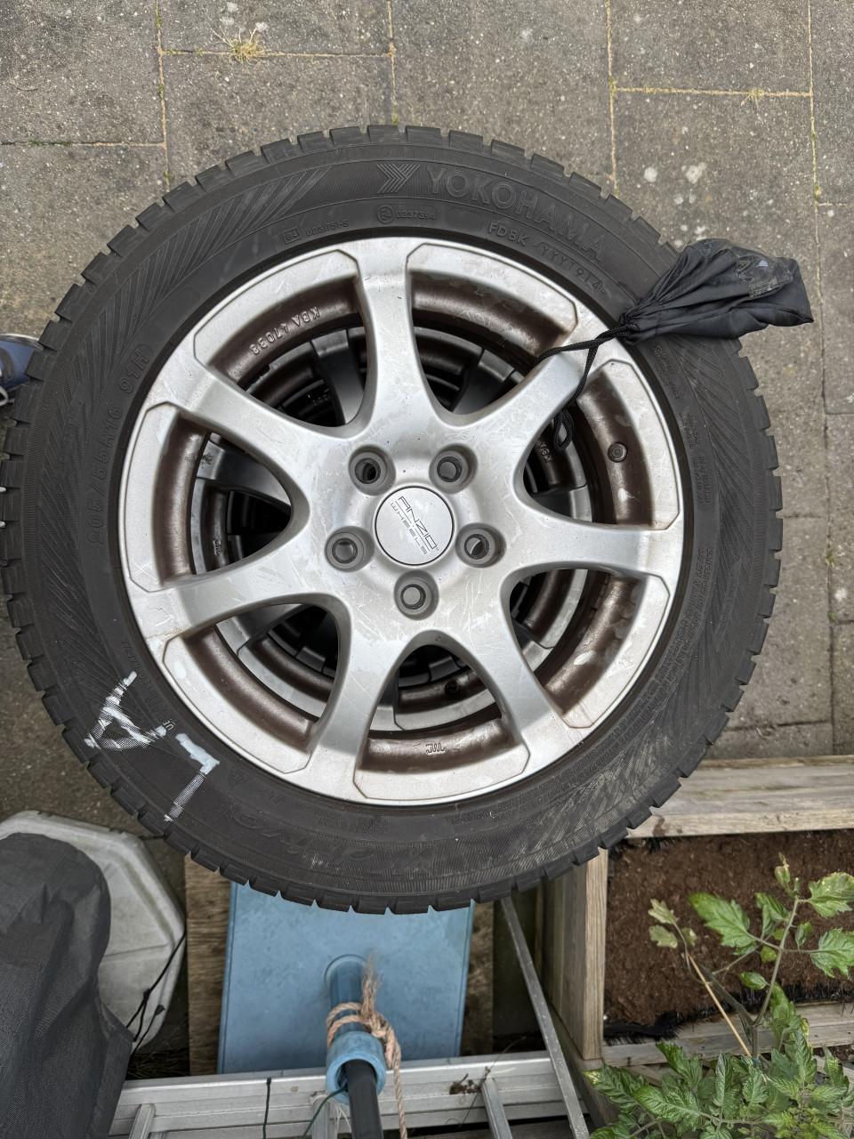 Autobanden Toyota Auris