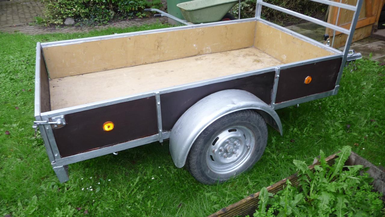 TE KOOP ONGEREMDE ENKELASSER
