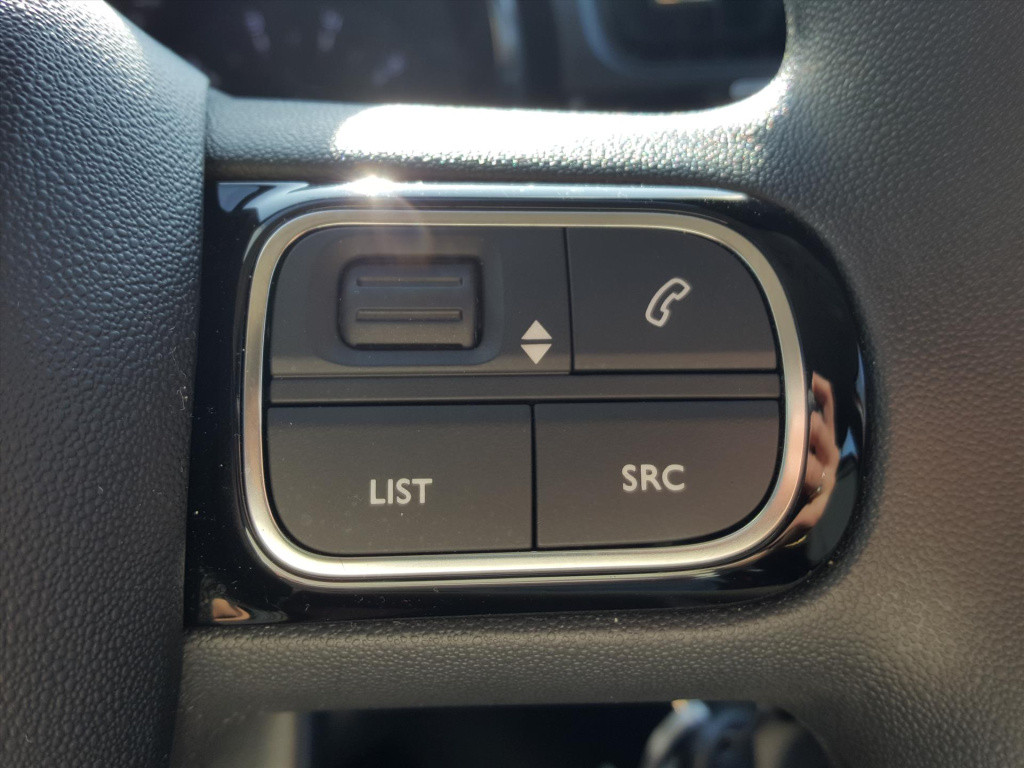 Citroen C3 1.2 puretech 83pk s&s plus navigatie | cruise & climate control 