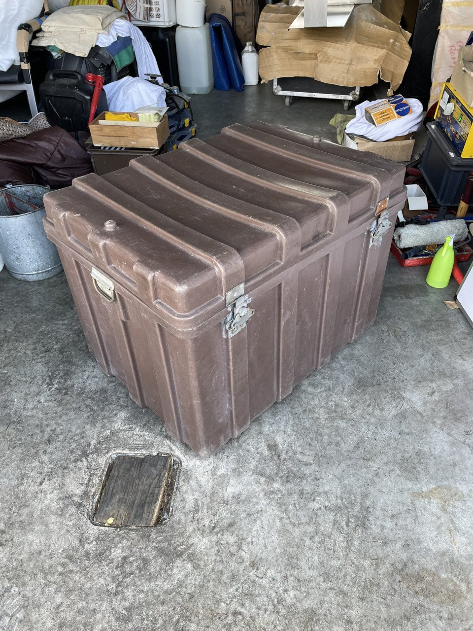 Te koop kunststof opberg kist