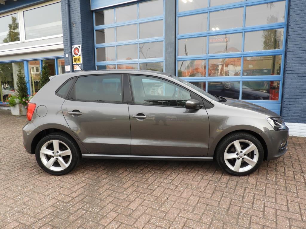 Volkswagen Polo 1.2 tsi highline nap nl auto