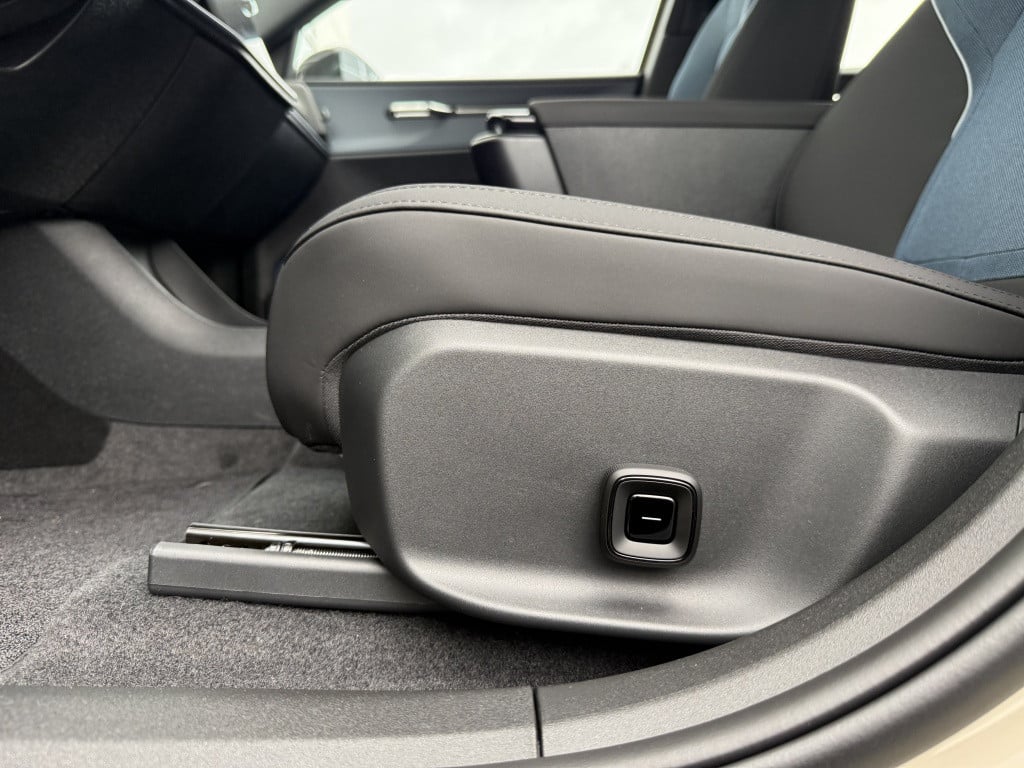 Volvo Ex30 extended range europa