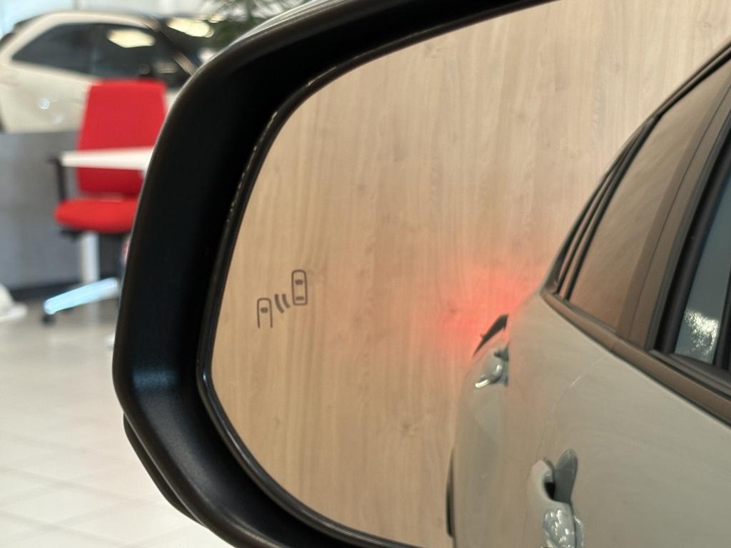 Toyota Corolla Cross hybrid 140 style | premium pack | achterklep elektrisc