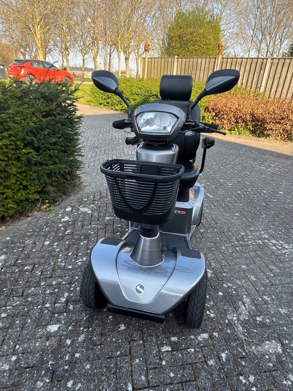 Scootmobiel Sterling S700 zo goed als nieuw