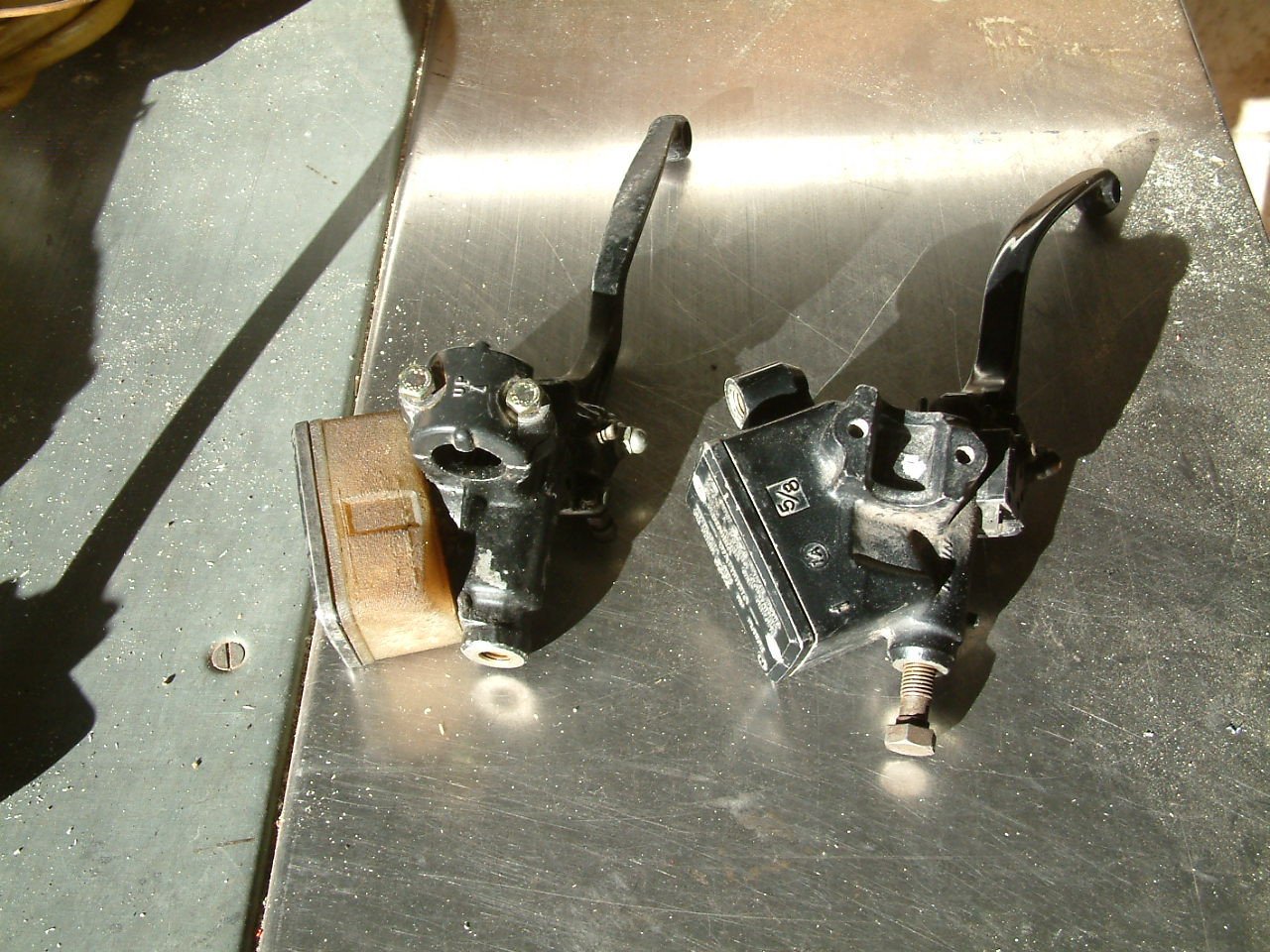 2 rempompen en 2 koppeling  en breed stuur