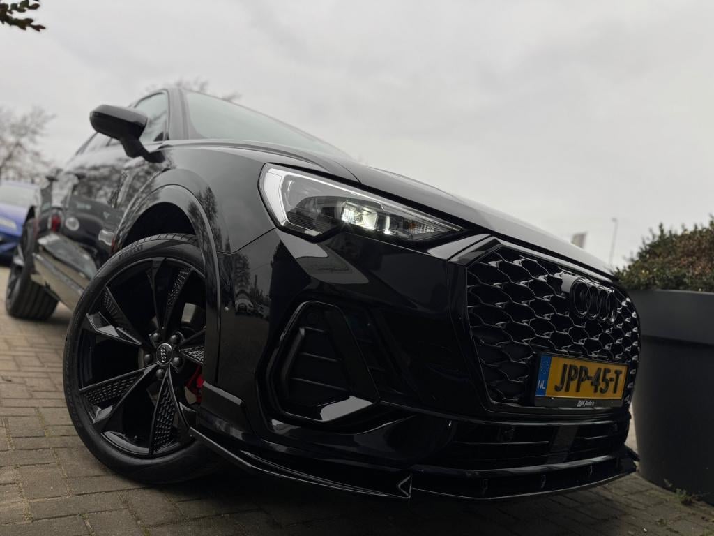 Audi Q3 sportback 35 tfsi pro line * leder * trekhaak * stoelverwarming