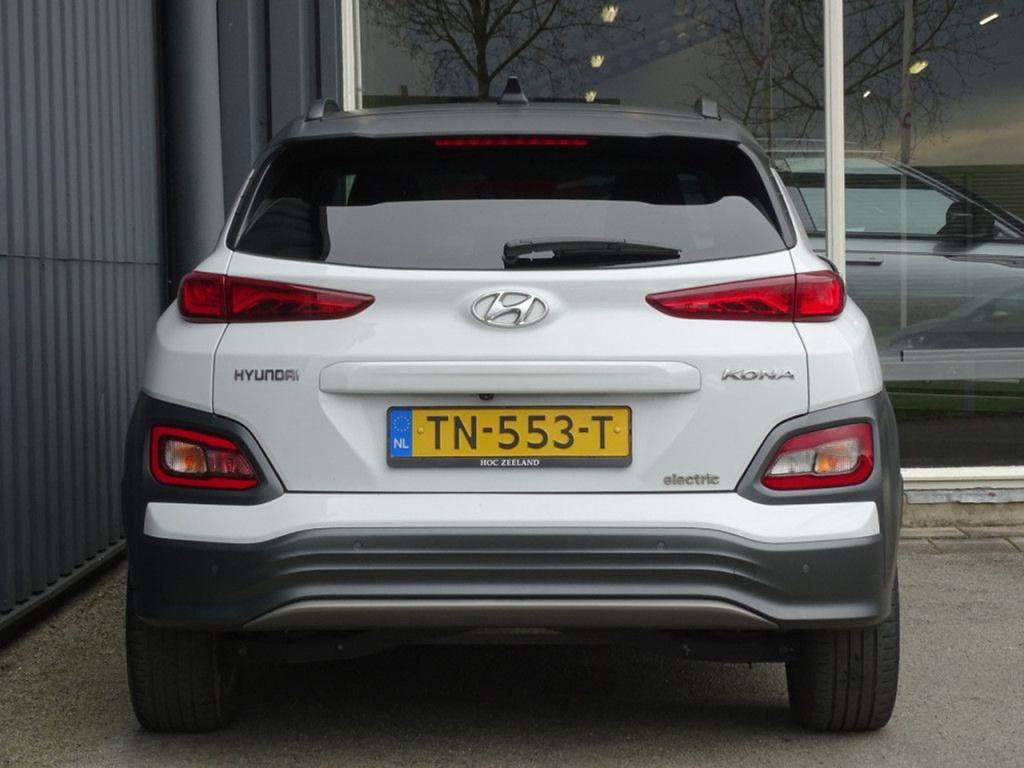 Hyundai Kona ev premium 64 kwh led | stoelkoeling | hud | pdc