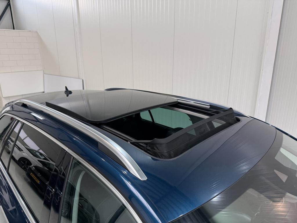 Skoda Superb combi 1.4 tsi iv 218pk lauran & klement | leder | pano dak | t