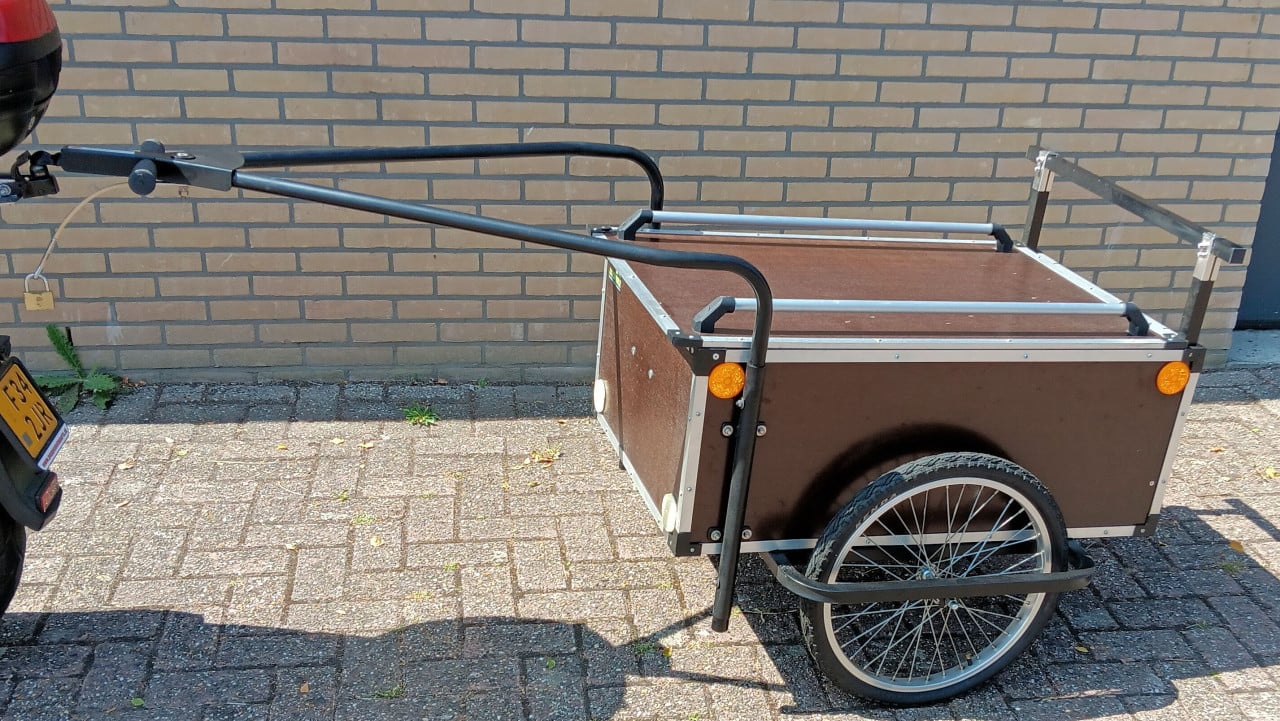 Te koop: ROLAND fiets-aanhanger "Profi"