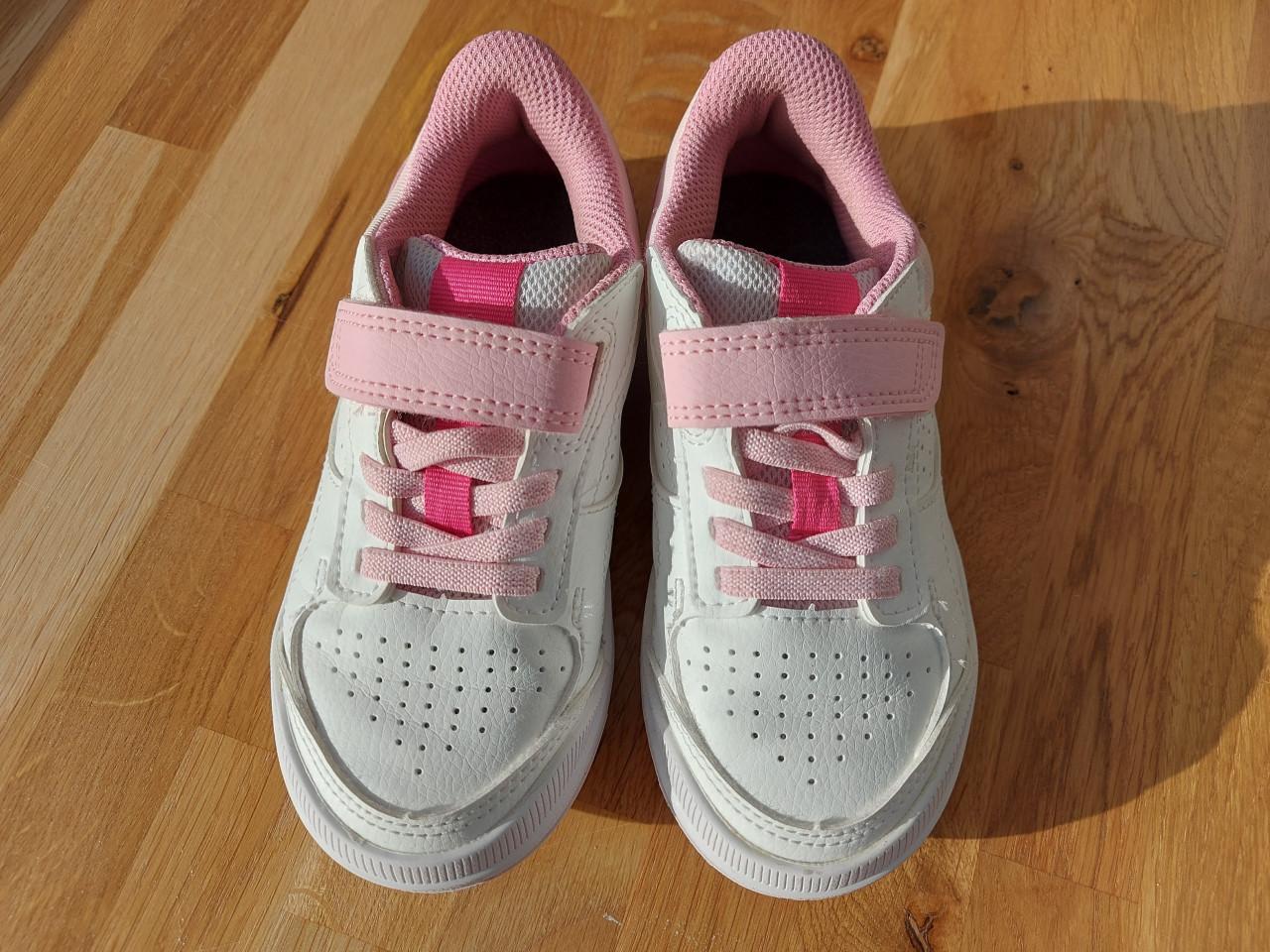 Decathlon gymschoenen mt 29