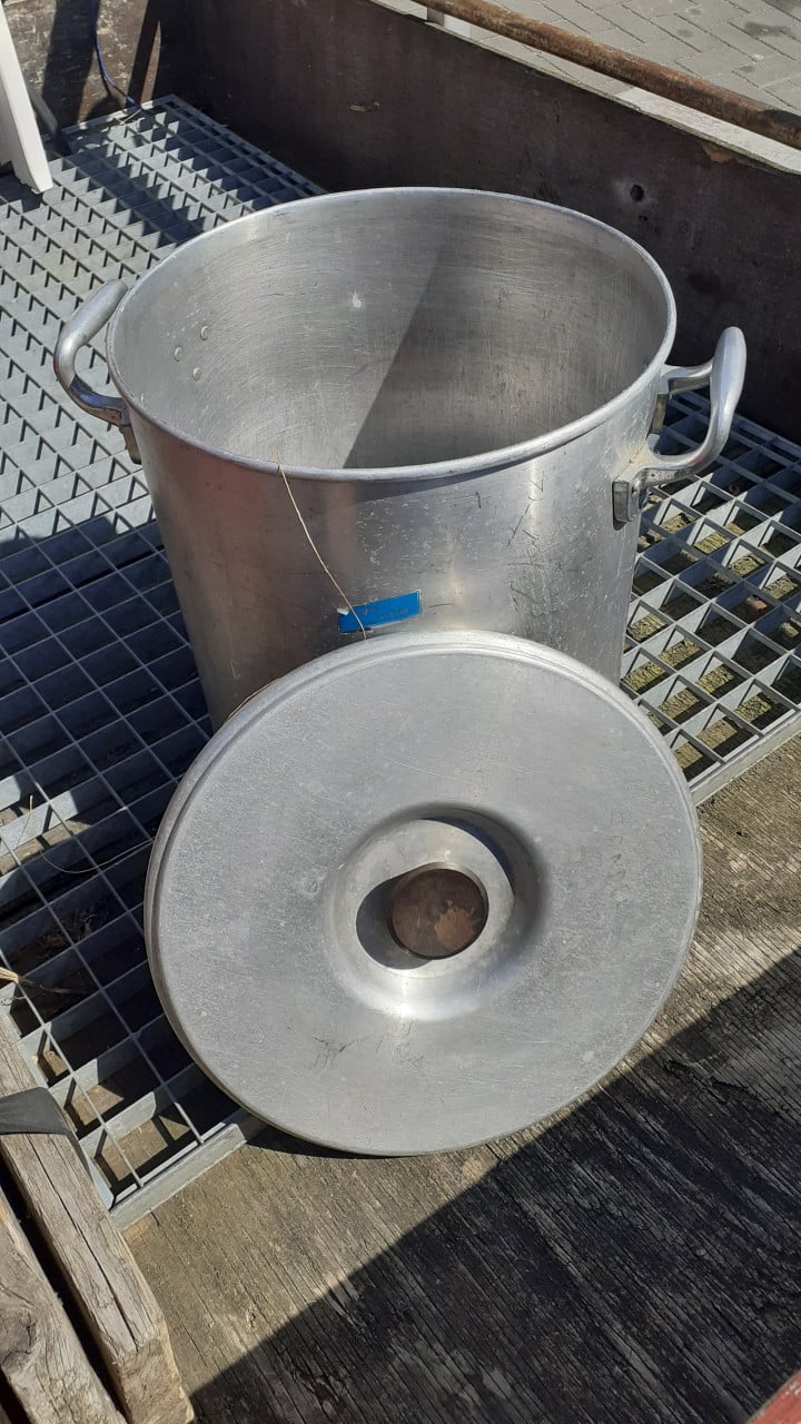 Enorme grote Soeppan met deksel - ca. 10 Liter - merk SUPER FORTAL