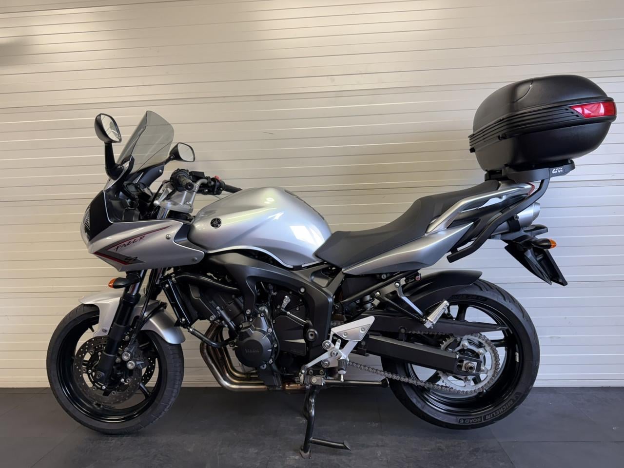 Yamaha FZ6 Fazer | Compleet | Topkoffer | Zeer netjes