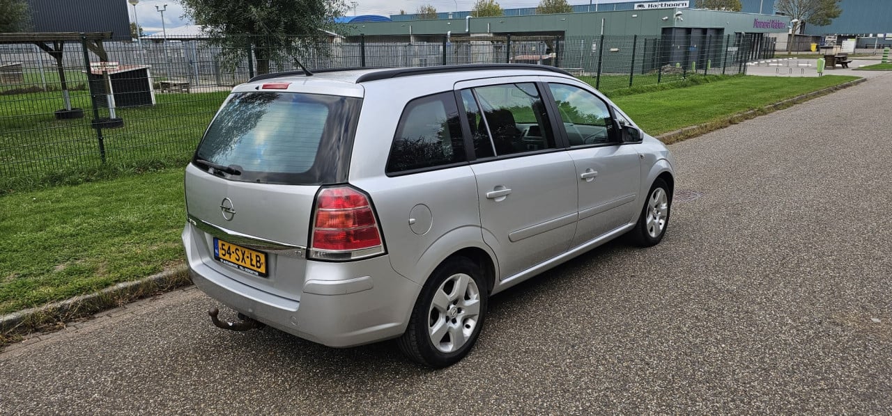Opel Zafira 1.8 Enjoy 7 Persoons Airco! Verkeerd in. Goede Staat!