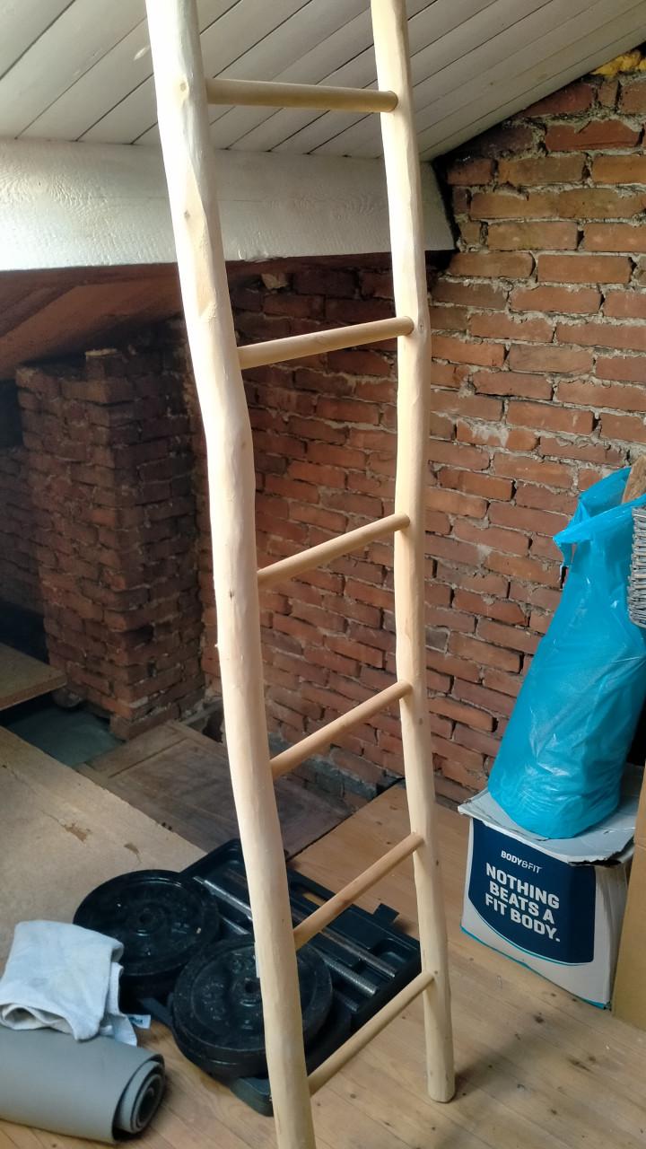 Wit muur trapje