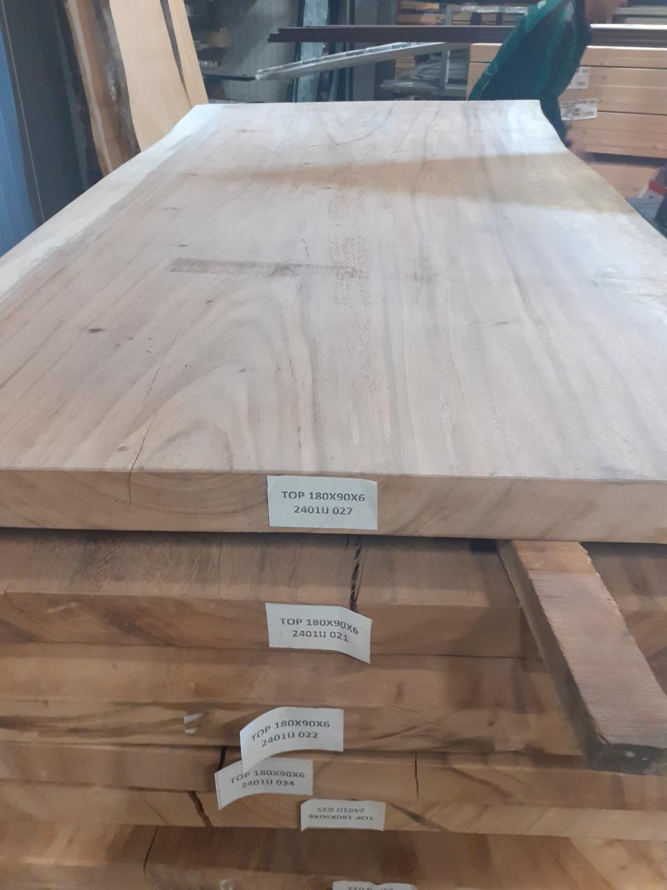 Mooie suar boomstam bladen 180 x 90  koffie gratis