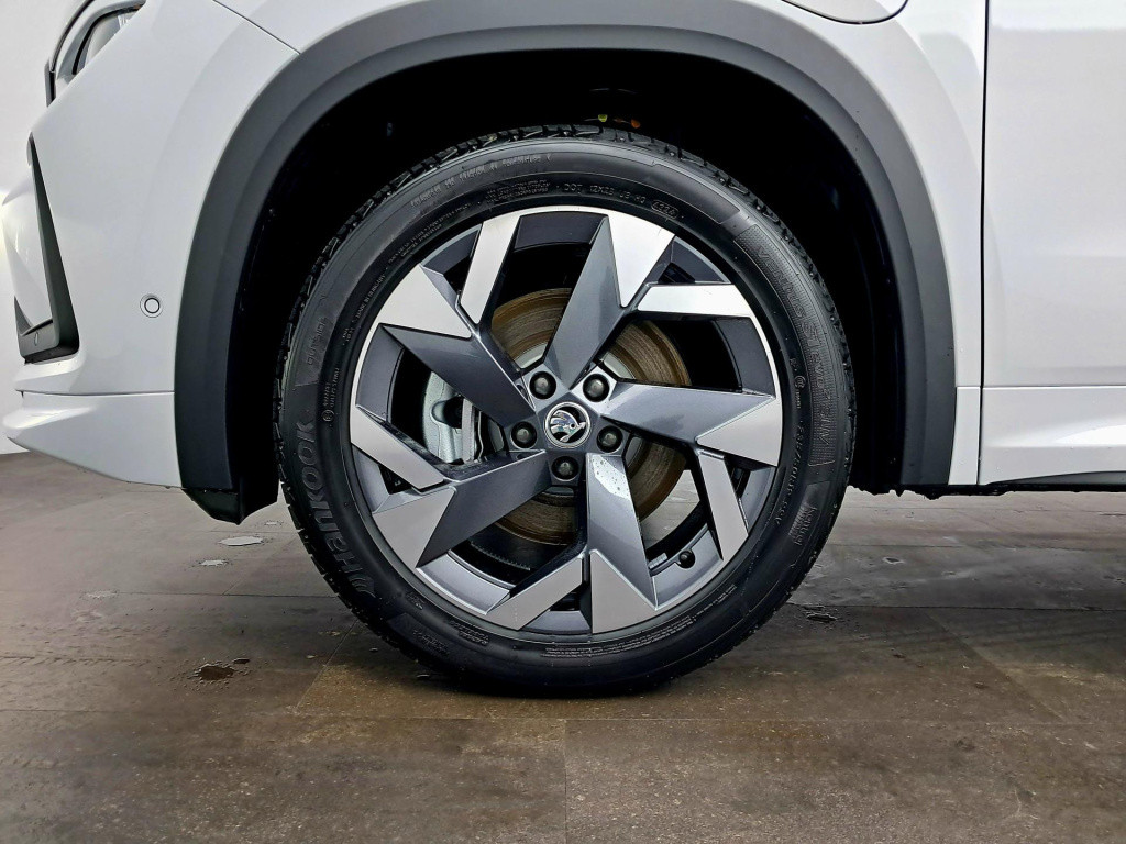 Skoda Kodiaq 1.5 tsi phev sportline business trekhaak - lm 19 inch - 360 ca
