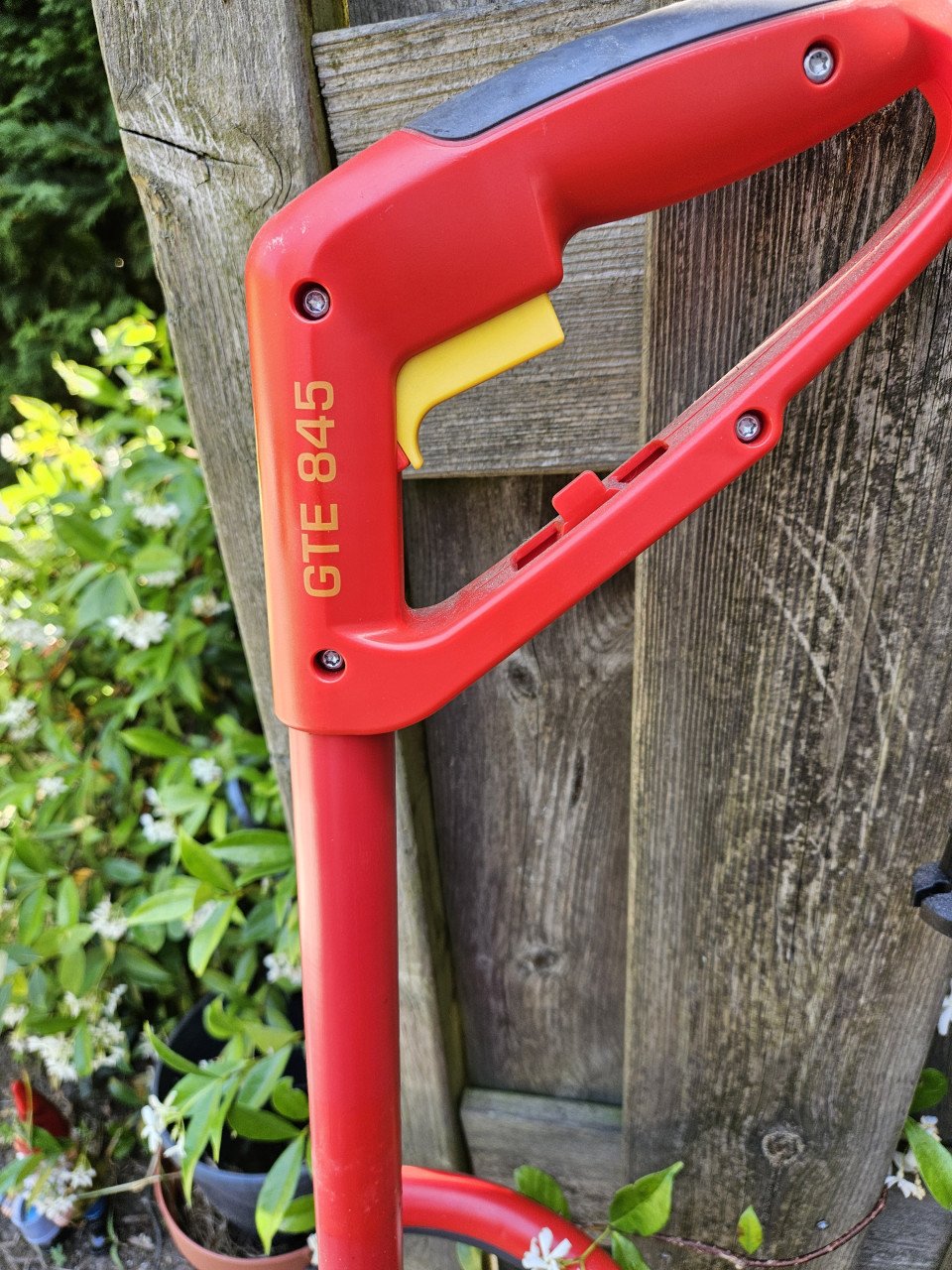Wolf_Garten Trimmer GTE 845
